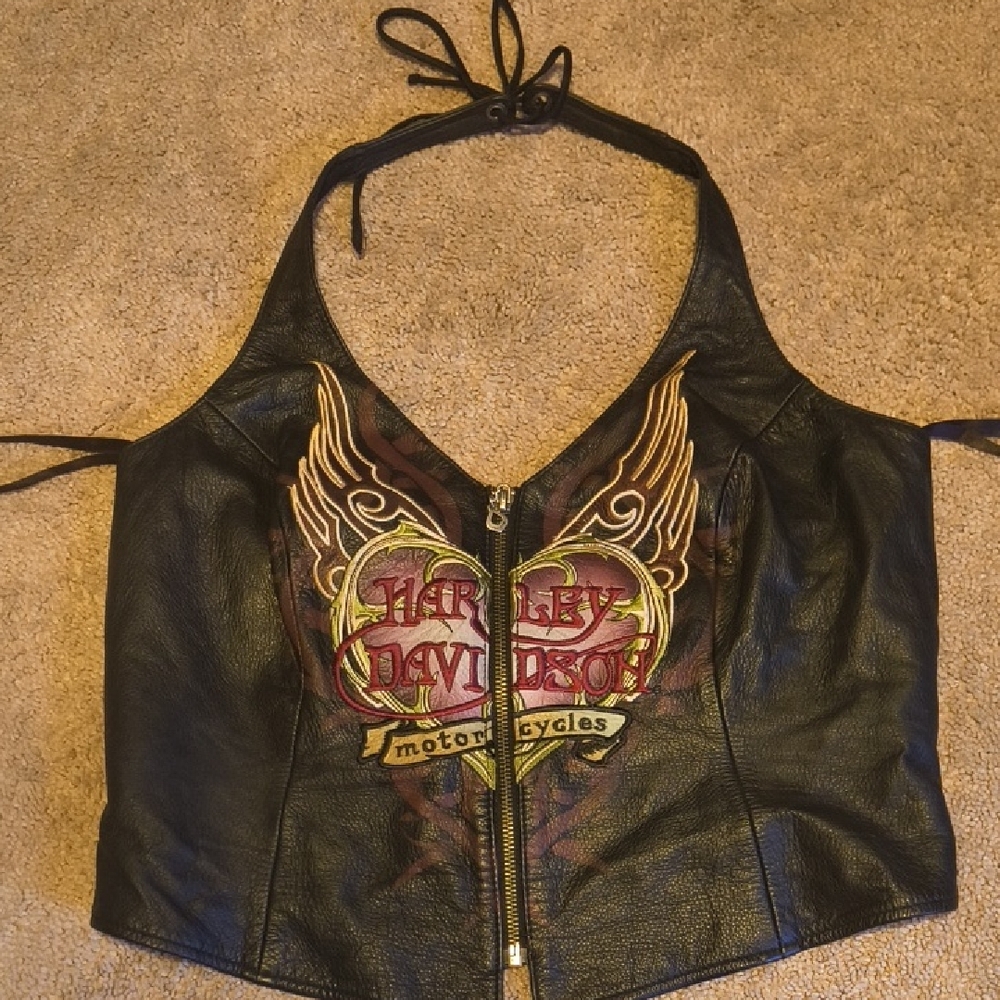 Harley-Davidson Black Leather Halter with Gold and Red Design